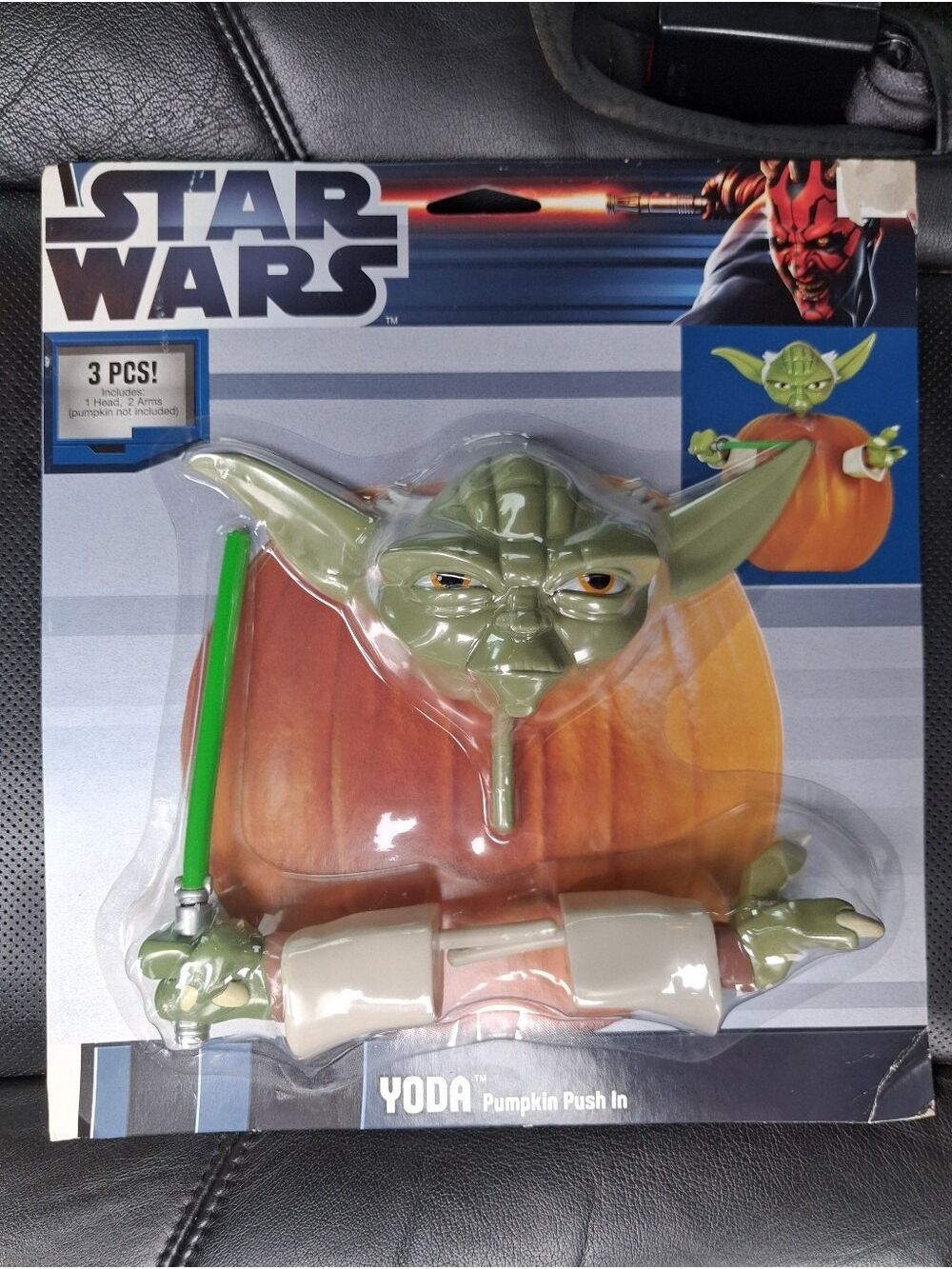 Star Wars Halloween Yoda Pumpkin Push In Carving Set Figure New 2012 Collectible